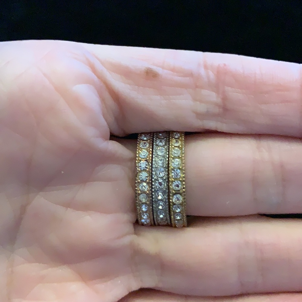 Ring - Picture 2 of 2